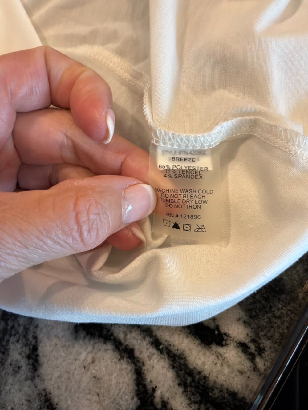 Title Nine women's Cowl Breeze Sleeveless tank in ivory size small - Picture 5 of 5